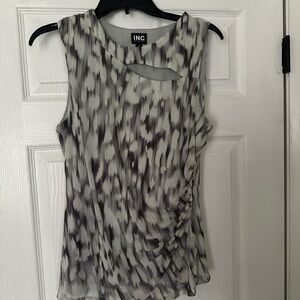 INC International Concepts Women's Gray Patterned Sleeveless Top